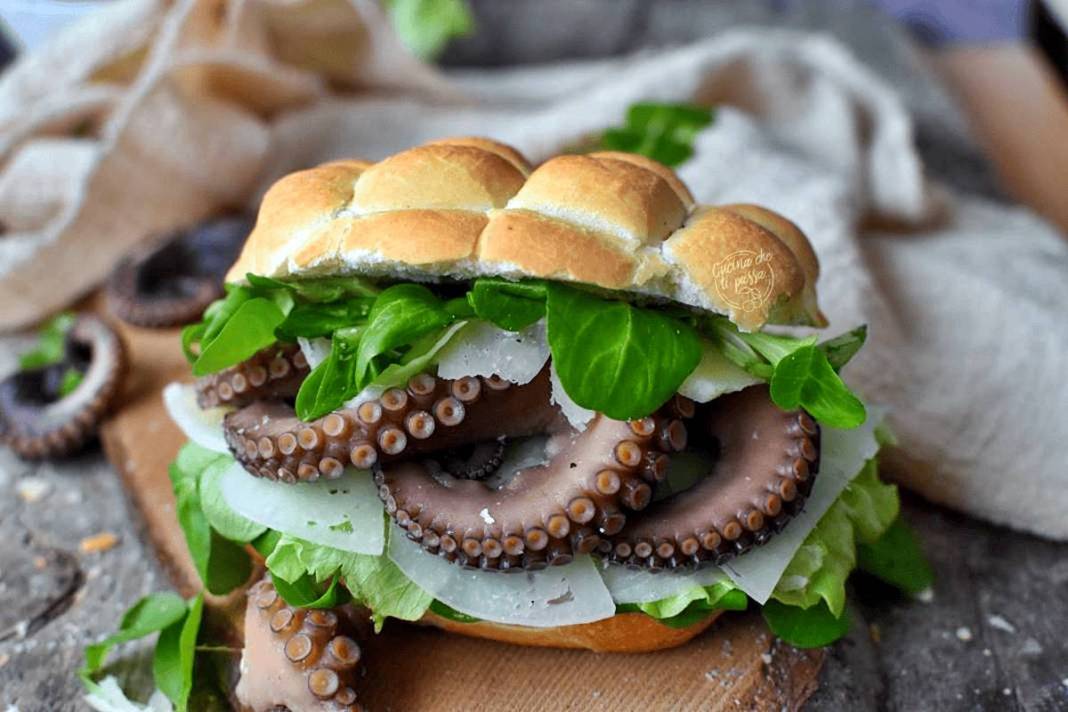 Tombik döner, dünyanın en iyi 10 sandviçi listesine girdi! İşte ağız sulandıran o liste... 7